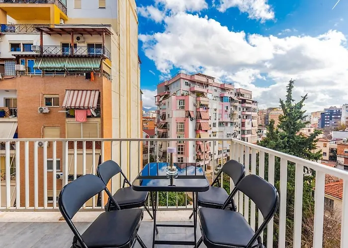 Vista Luxe Balcony With Free Private Parking Apartman Tirana