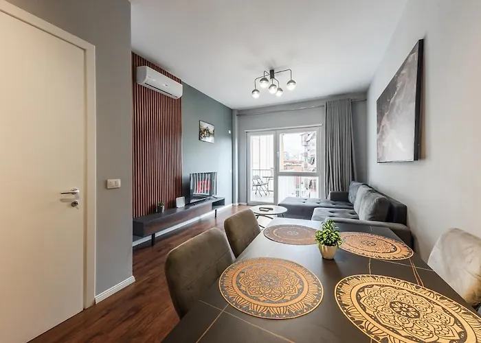 Vista Luxe Balcony With Free Private Parking * Tirana